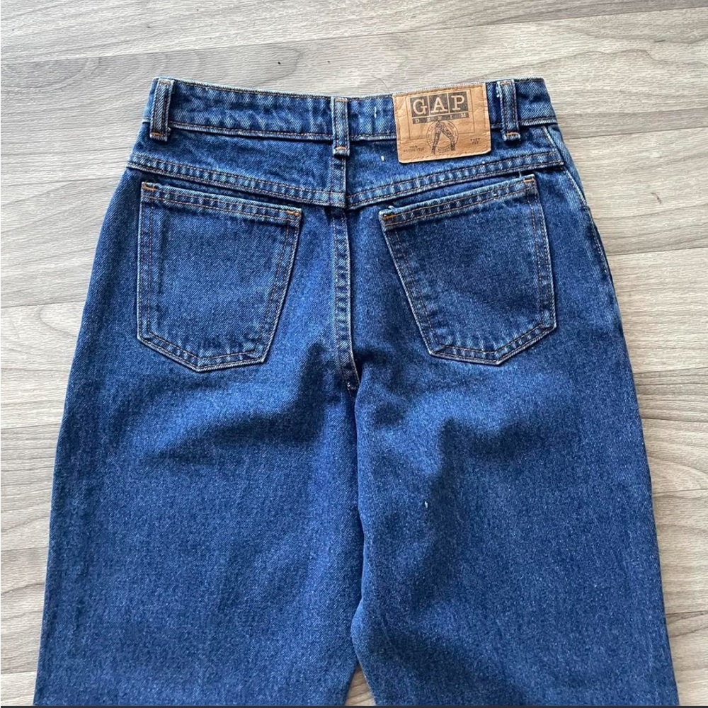 Vintage dark wash GAP high waisted jeans 25/26” waist navy blue 90s mom jeans
